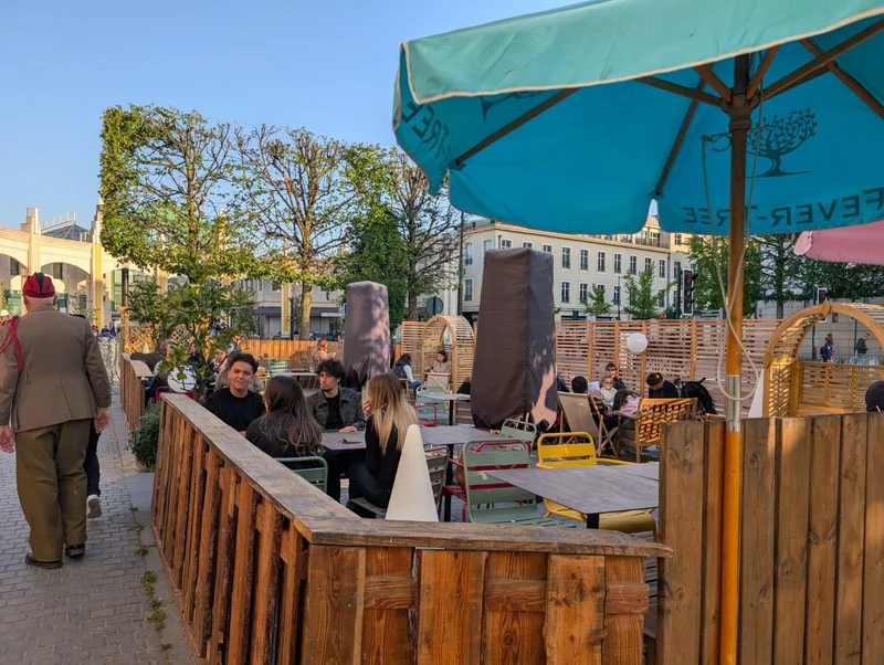 Le Diplomate