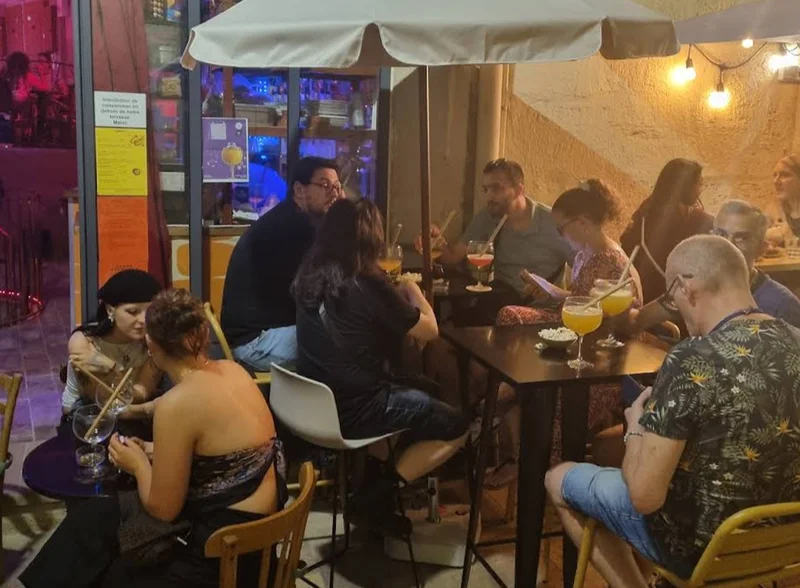 HypnoBar