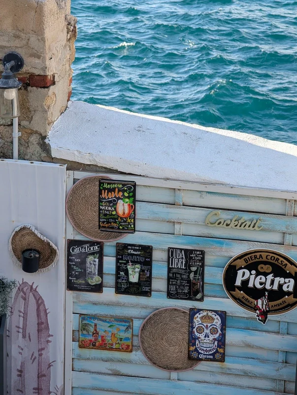 Le Petit Pavillon